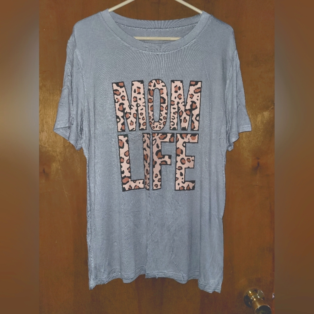Mom Life T-shirt